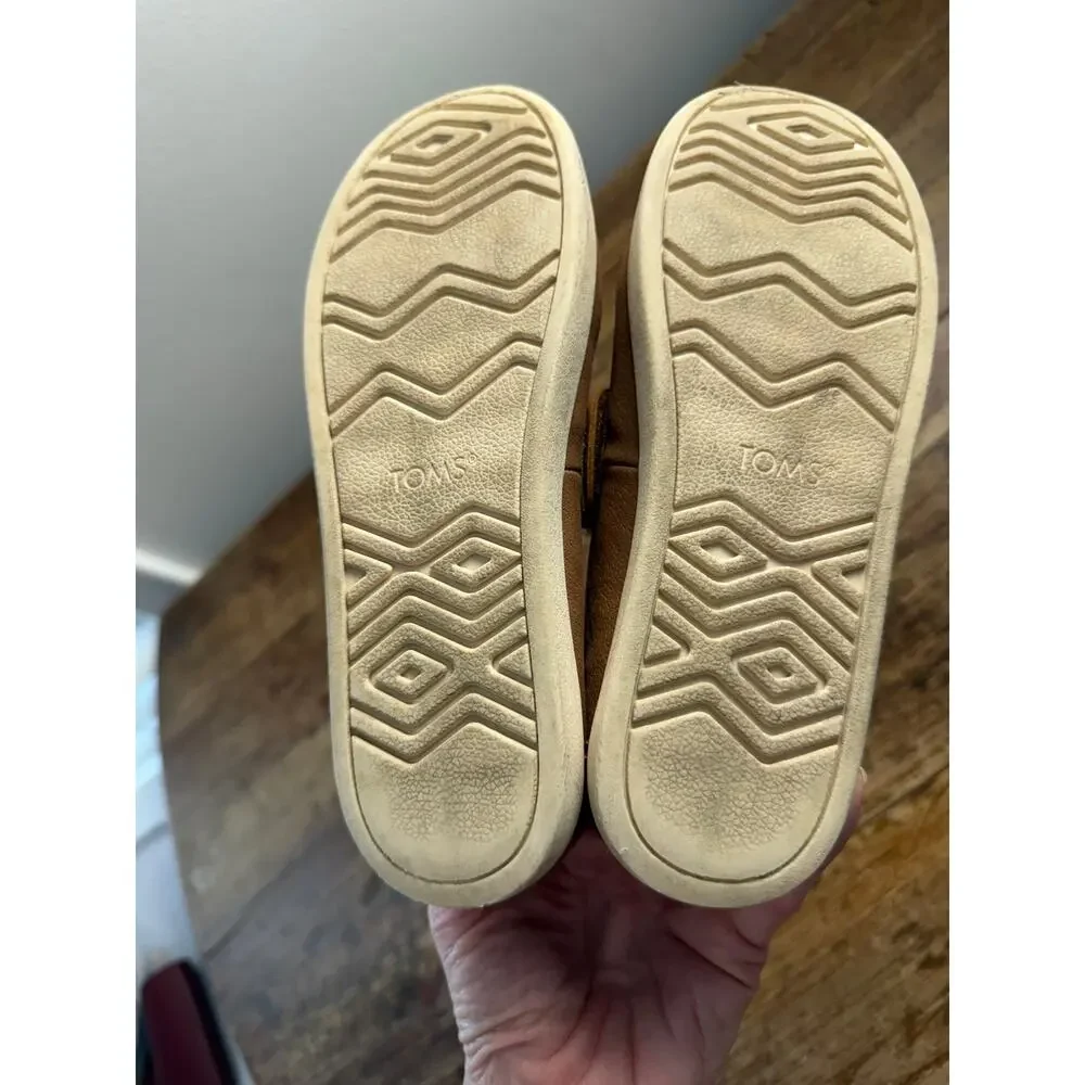 Tom's Youth Brown loafers size 1.5